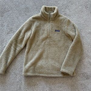 Patagonia Women’s Cream Fleece Sweater